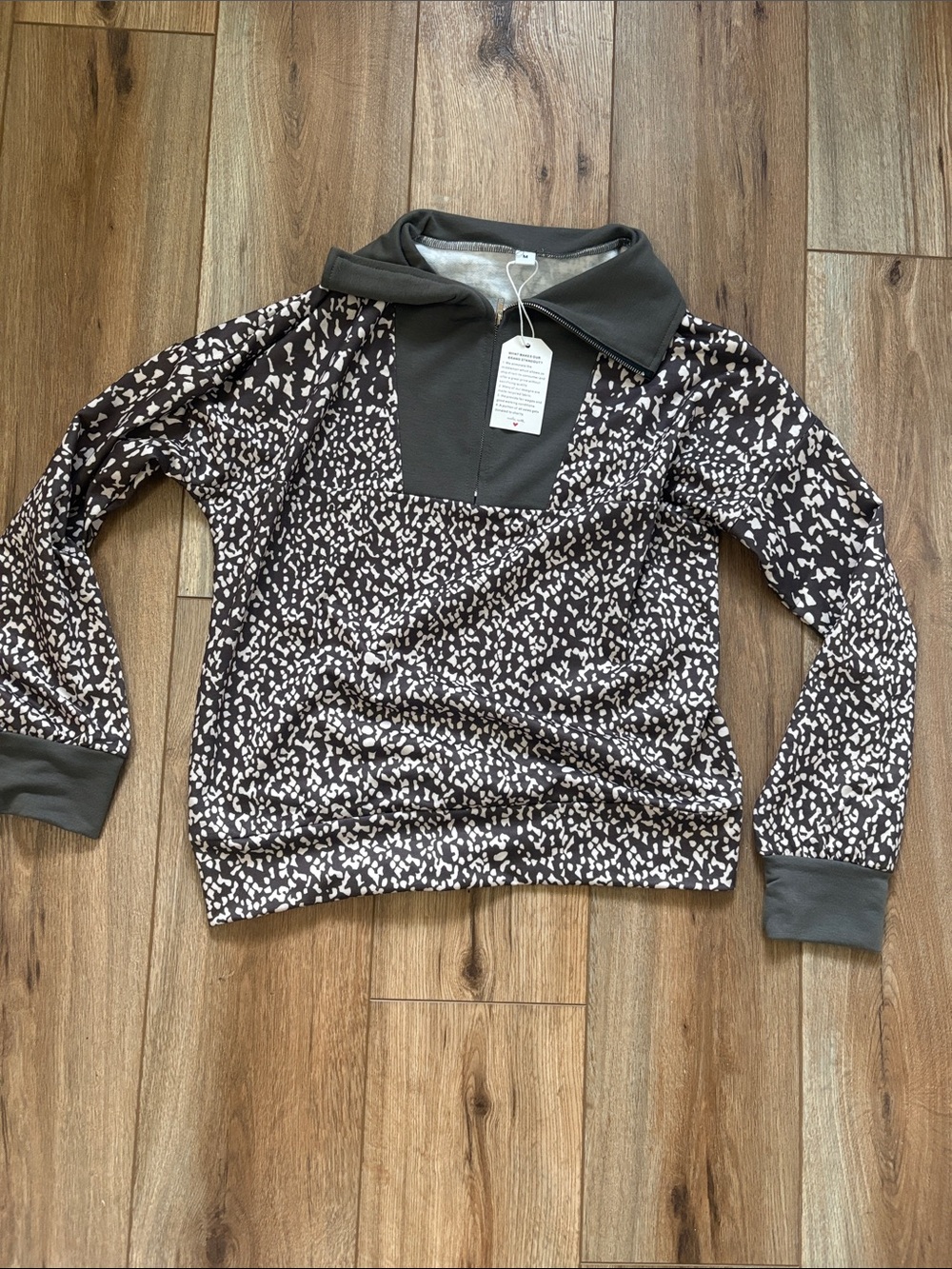 Brown Speckled Pullover with Collar